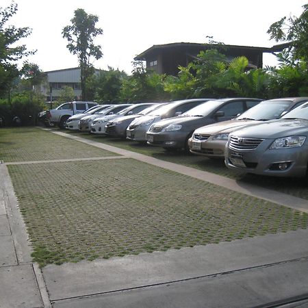 Rapeepan Ville Hotel Ubon Ratchathani Luaran gambar